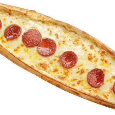 Sucuklu Pide