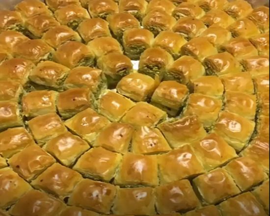 Fıstıklı Dürüm (1 kg.)
