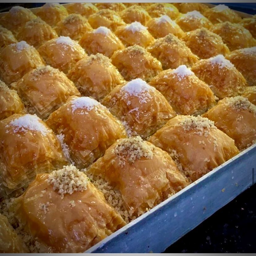 Sütlü Nuriye (cevizli) (1 kg.)