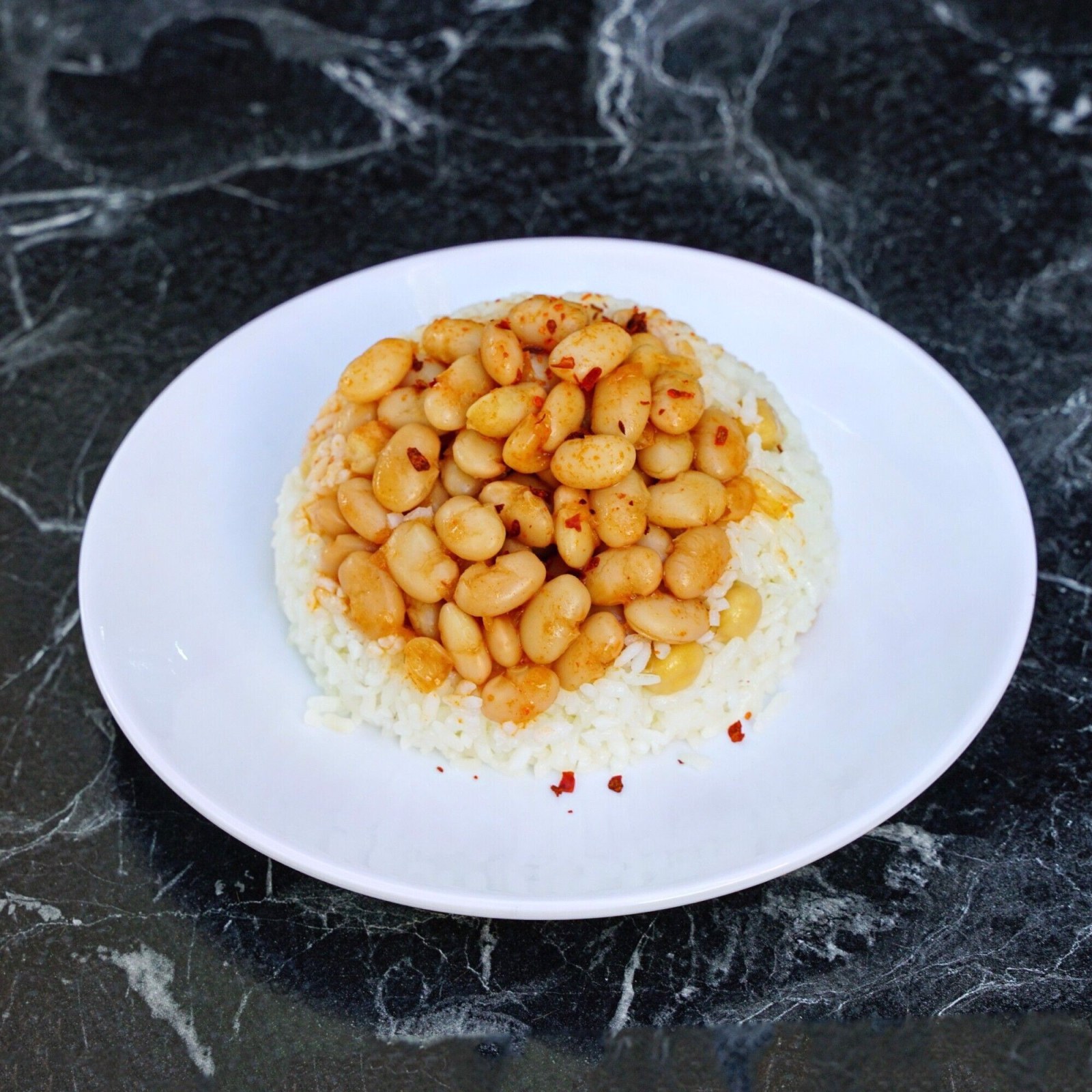 Pirinç Pilavı Üstü Kuru Fasulye Menü