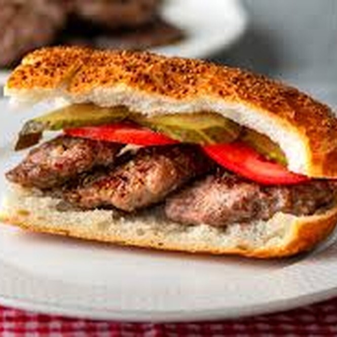 Yarım ekmek arası köfte+ Ayan