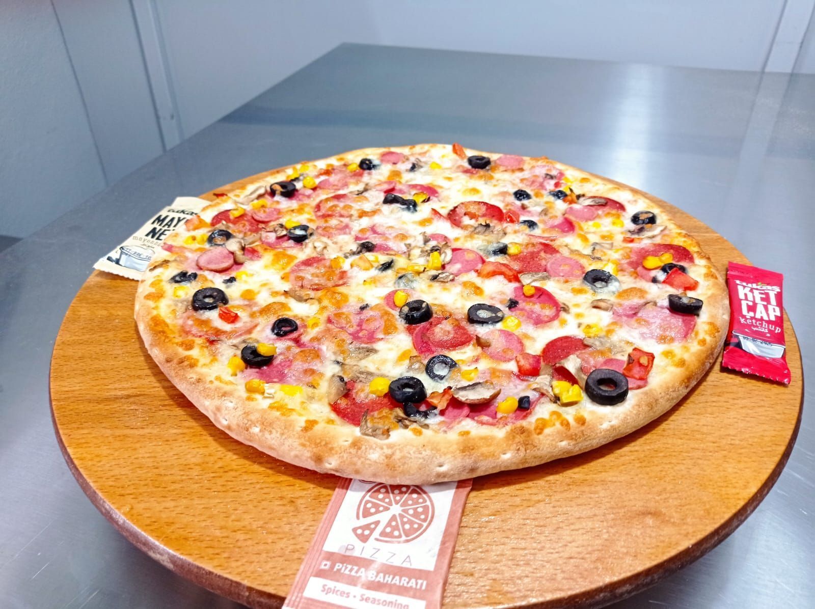 Karışık Pizza Orta