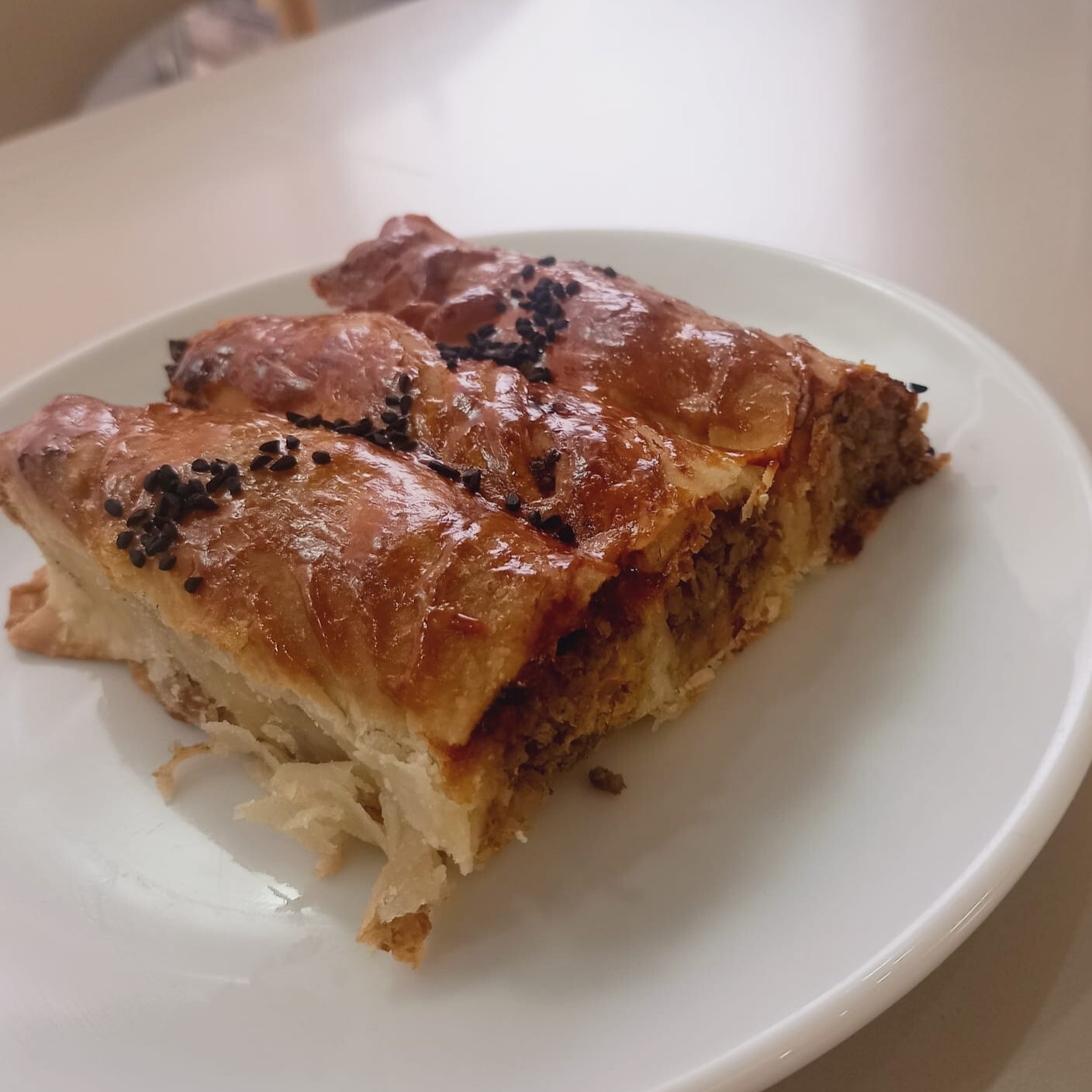 Kıymalı Kol Böreği (1 kg.)