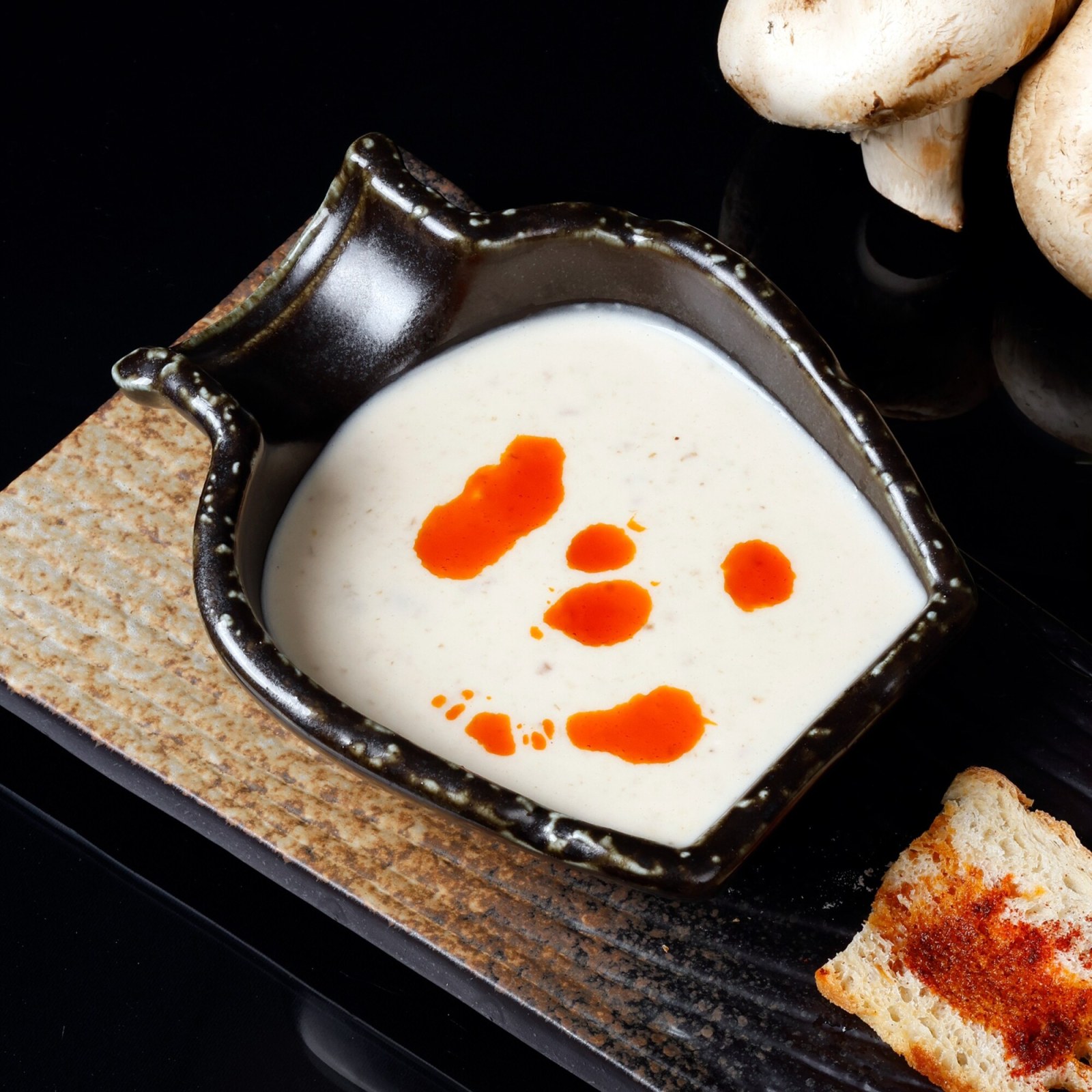 Mushroom Soup with Creme