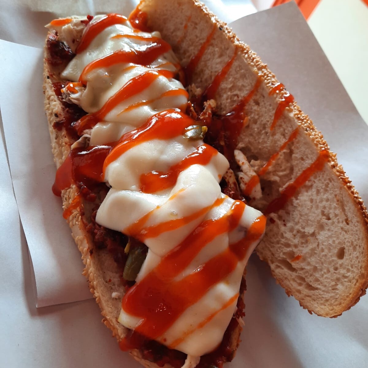 Red Hot Chilliwich (Orta Boy)