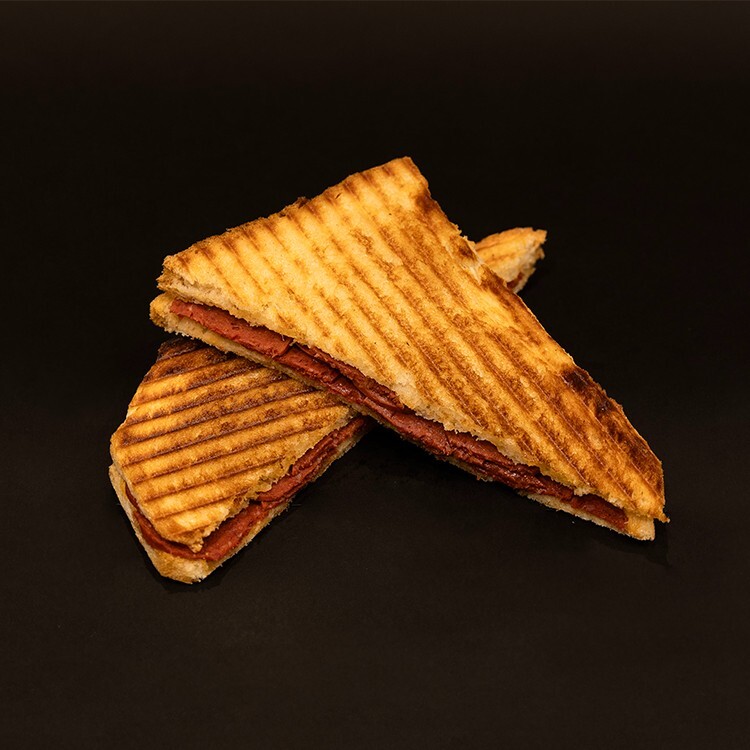 Sucuklu Tost