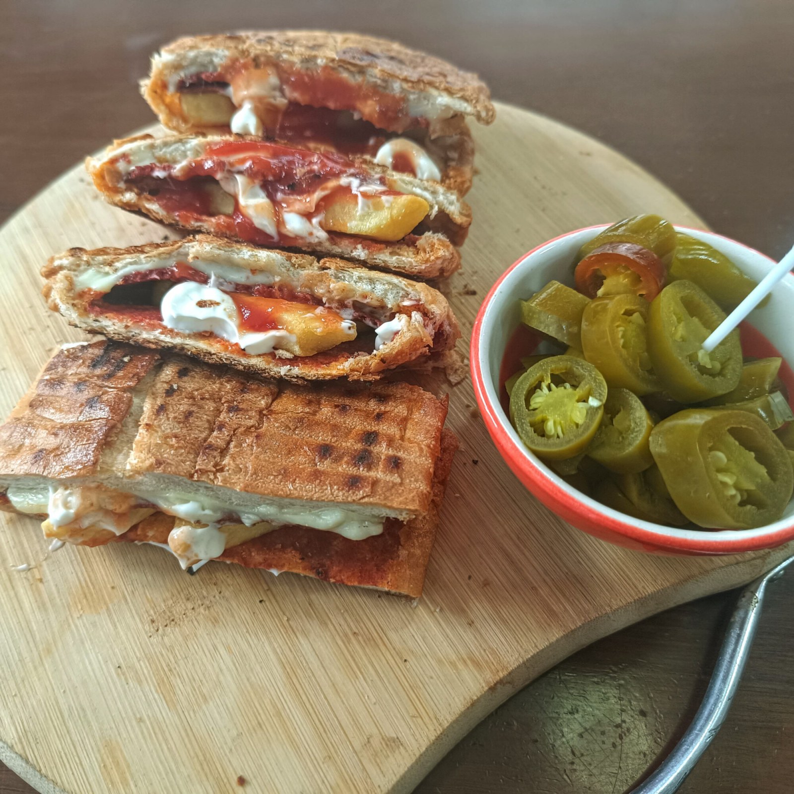 Yarım Ekmek Patatesli Karışık Tost