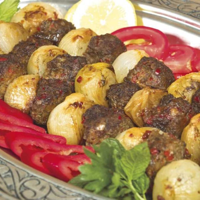 Soğanlı Kebap (200 gr)