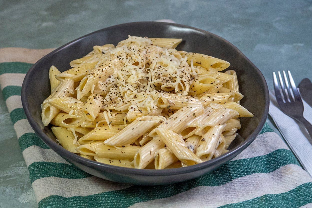 Kekik Soslu tavuklu mantarlı penne Makarna