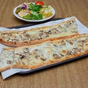 Mantarlı Kaşar Peynirli Pide