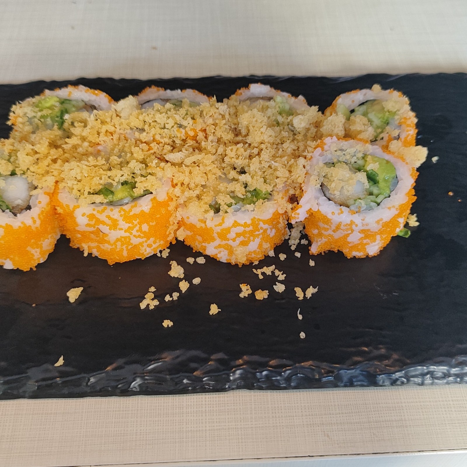 145. Kawaii İstanbul Inside Out Roll
