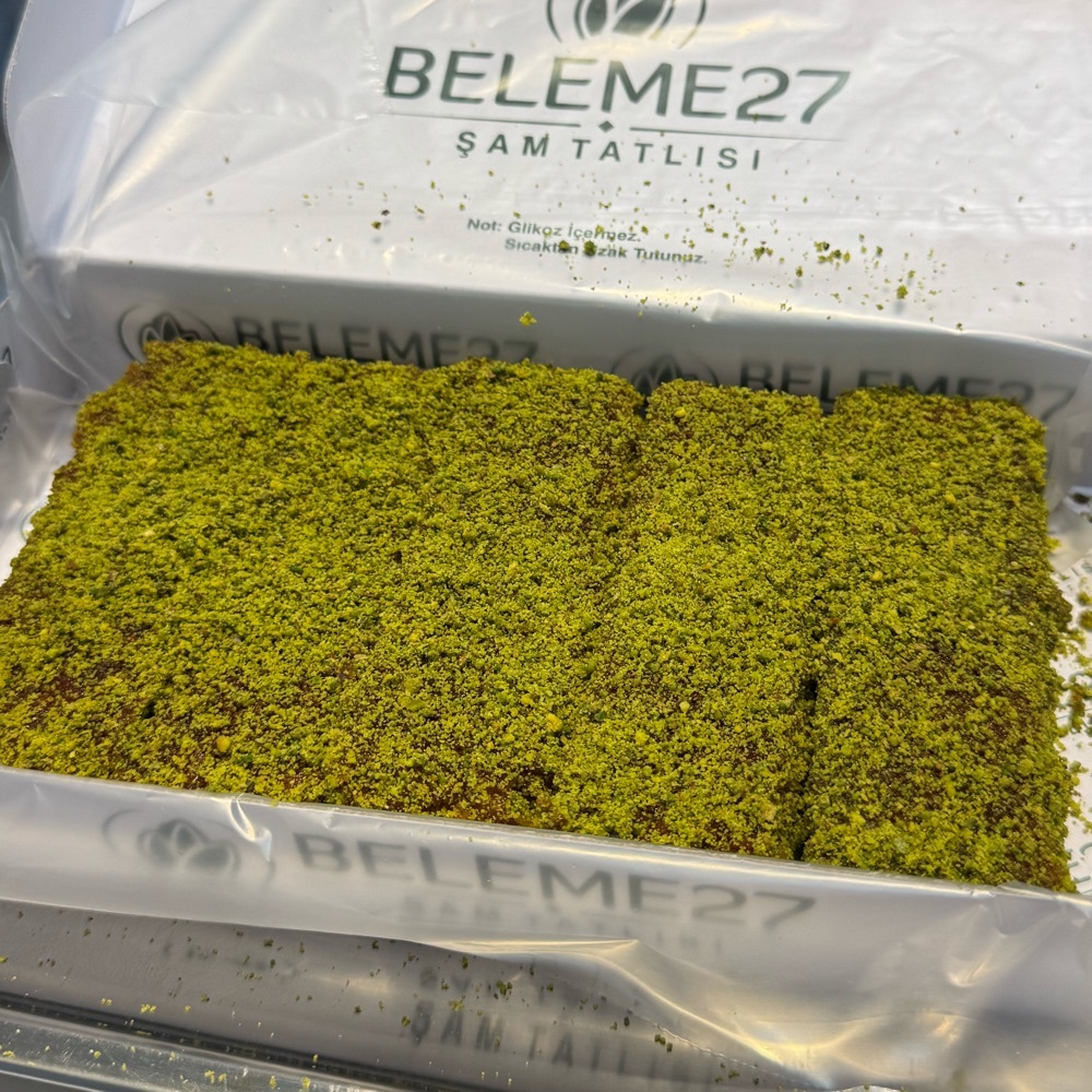 Fıstıklı Şam Tatlısı (1 kg)