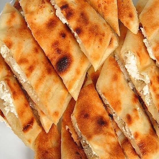 Peynirli Pide