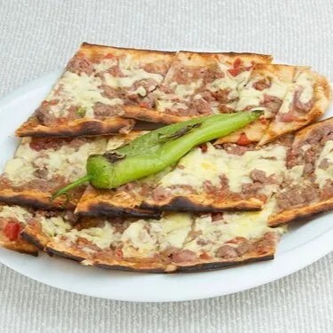 Kaşarlı Bıçak Arası Pide