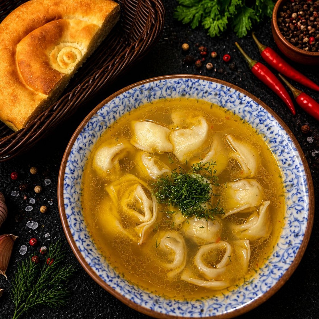 Pelmeni Çorbası