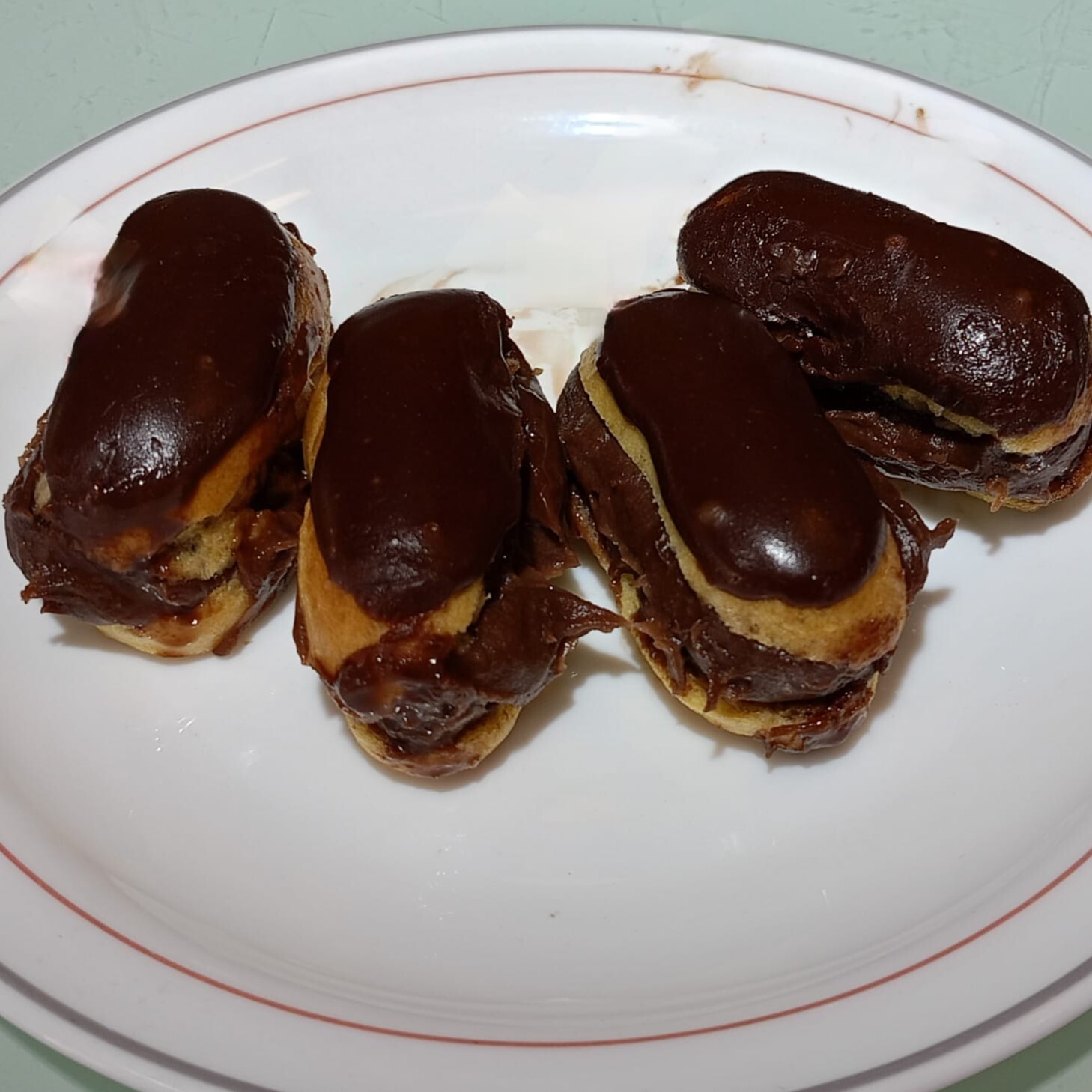 Klasik Çikolatalı Ekler (500 gr)