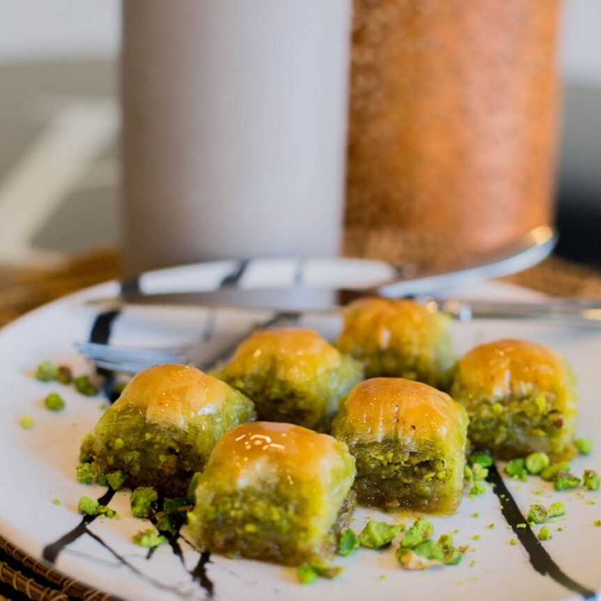 Küçük Dilim Özel Antep Fıstıklı Baklava