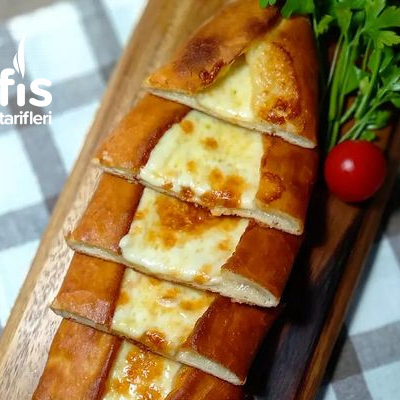 Kaşarlı Pide