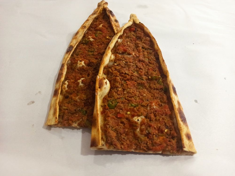 Kıymalı Pide