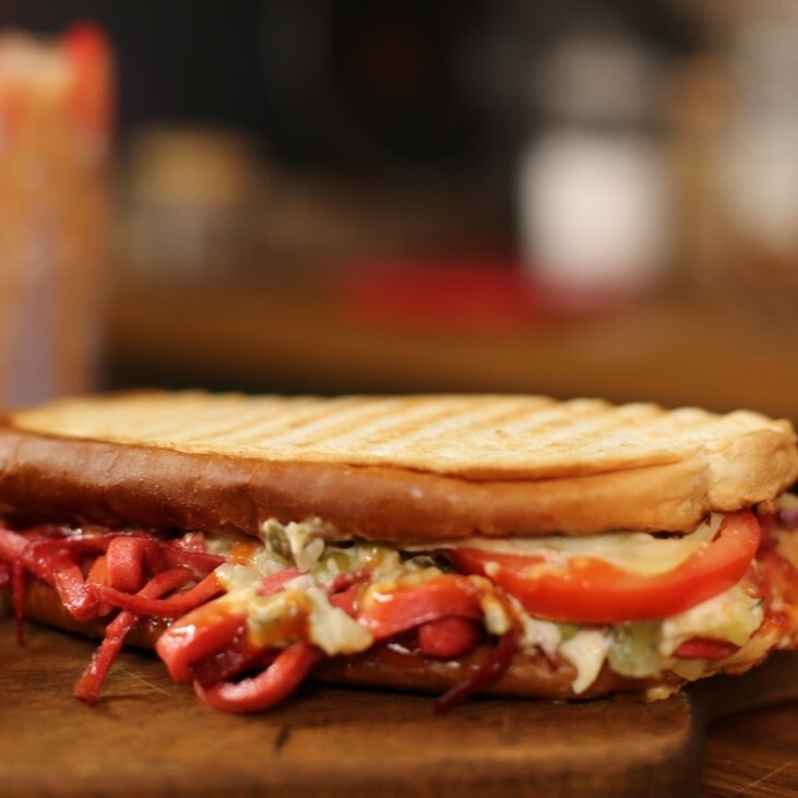 Kumru Tost