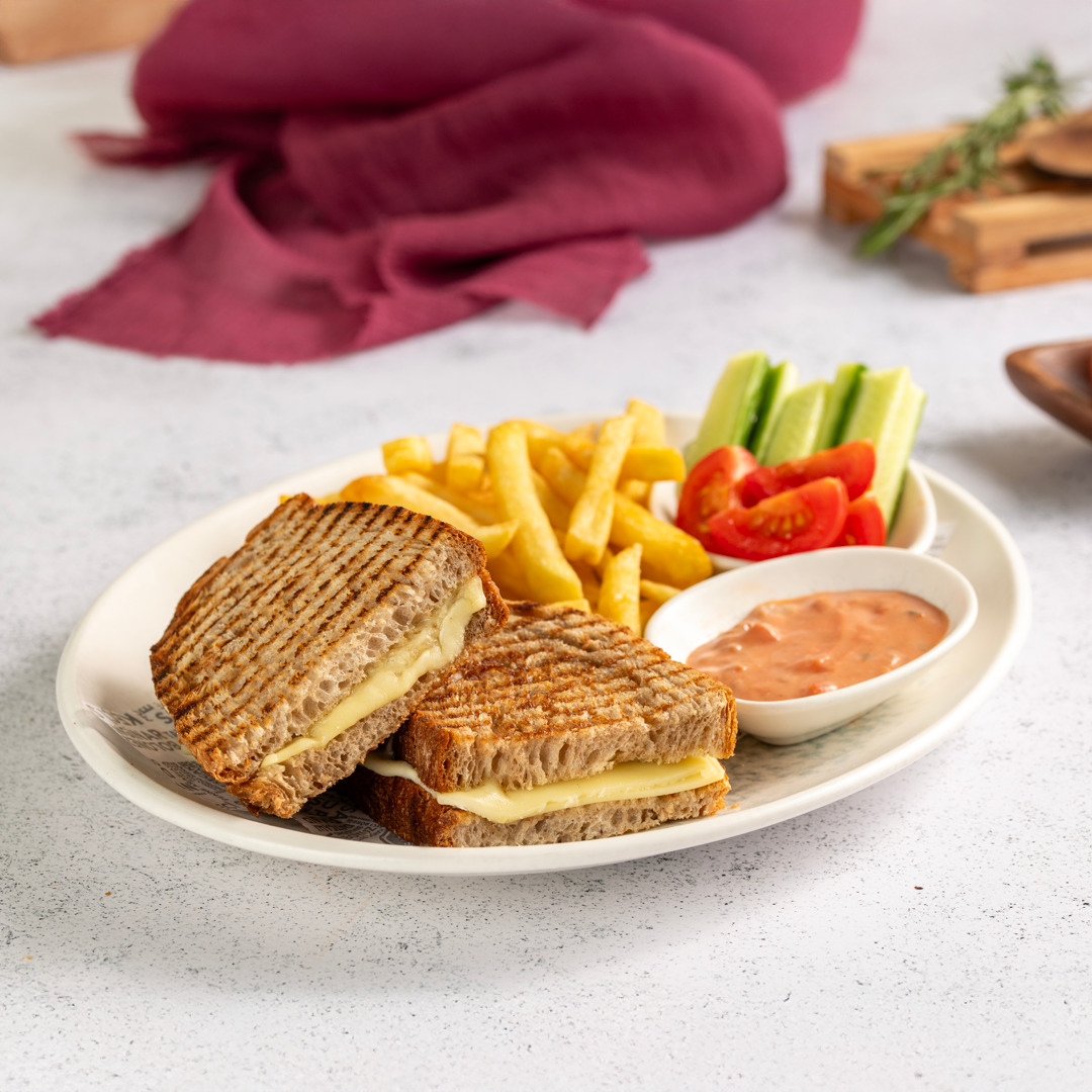 Alaçatı Kaşarlı Tost