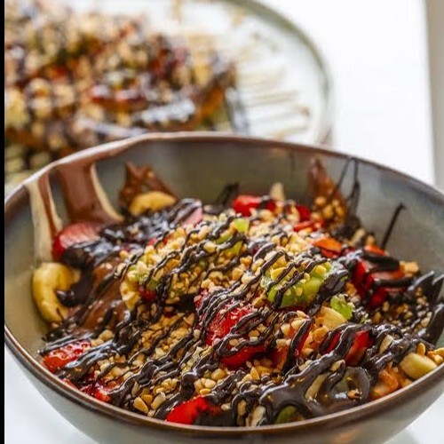 Waffle Salatası