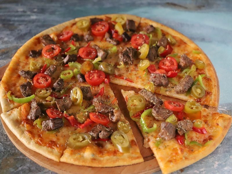 Kavurmalı Orta boy Pizza