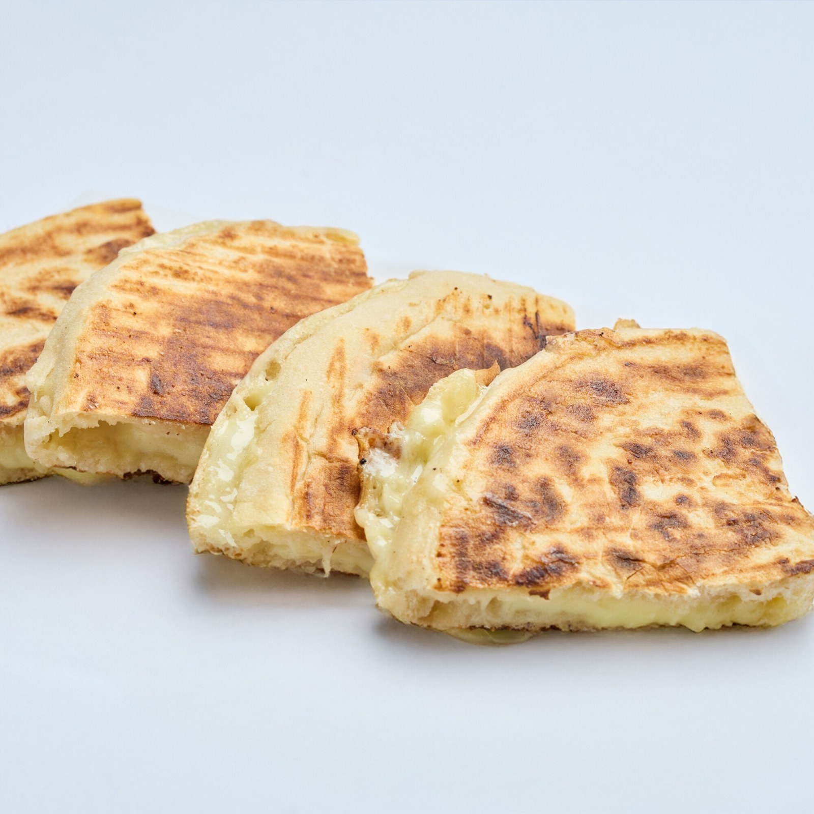 Kaşarlı Bazlama Tost