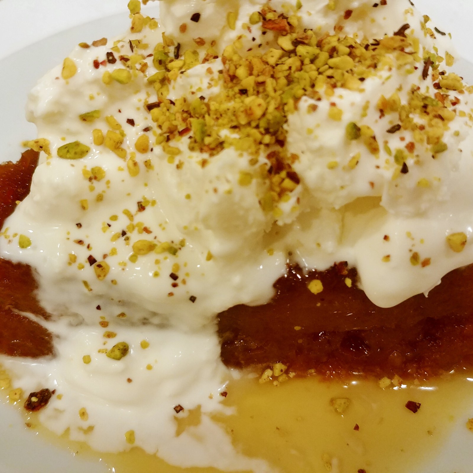 Kaymaklı Ekmek Kadayıfı