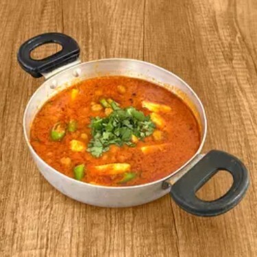 Matar Paneer