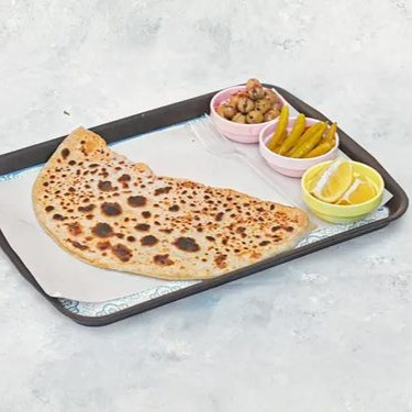 Peynirli Ay Böreği