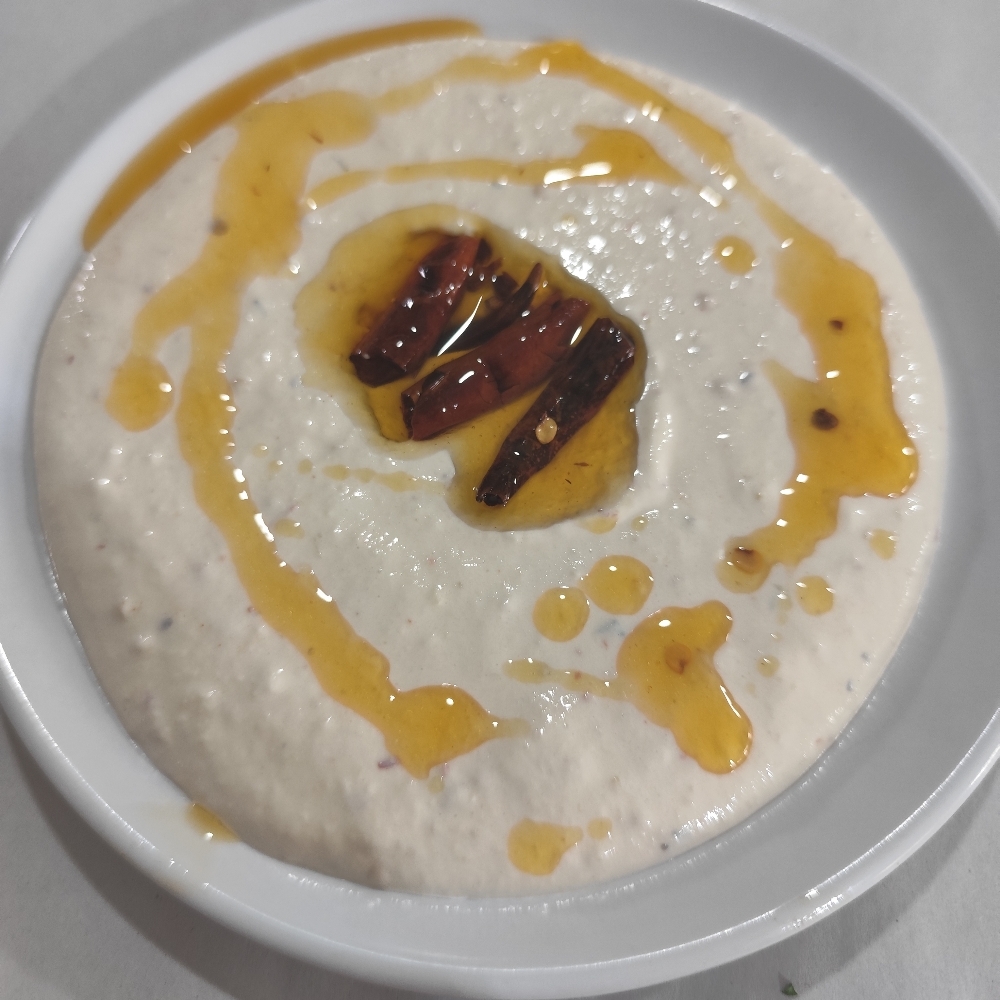Acılı patlıcan tarator