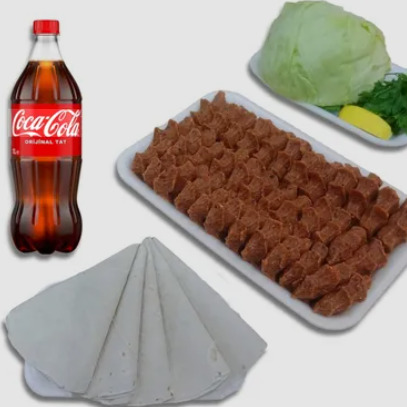 Porsiyon Çiğ Köfte (500 gr) + 1 Litre Coca Cola