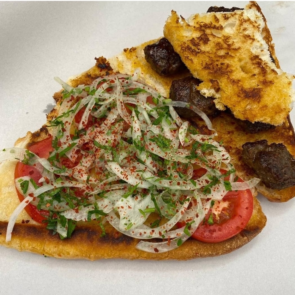 Köfte Ekmek (Yarım Ekmek)