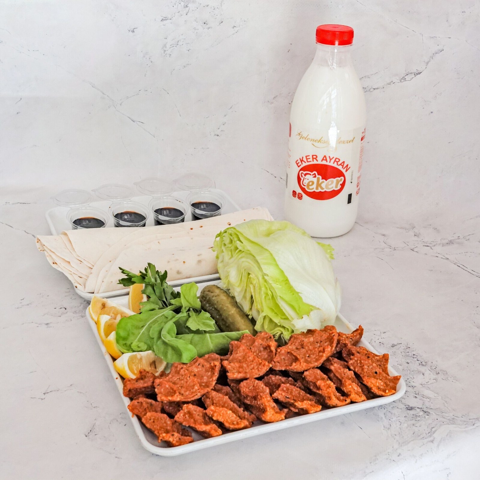 Çiğ Köfte (1 Kg) Menü