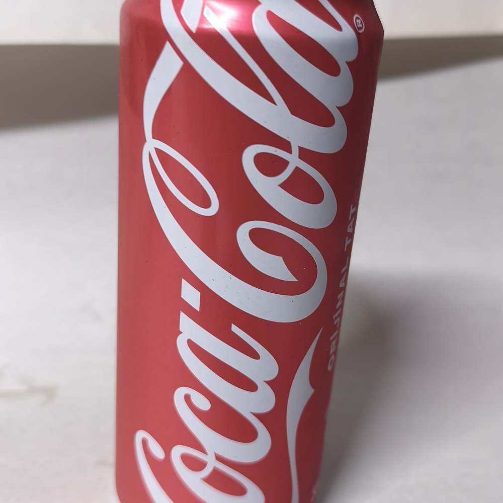 Kutu Kola ( 330 ml )