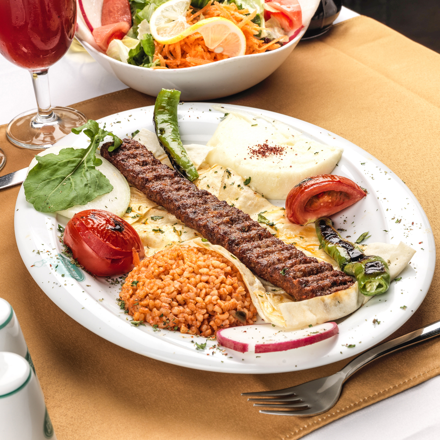 Adana Kebap + Coca-Cola (33 cl.)