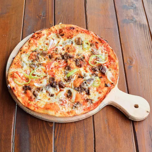 Kavurmalı Pizza (Büyük)