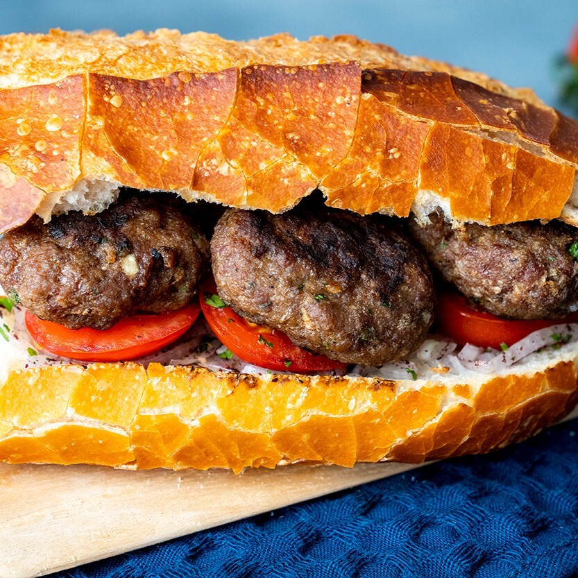Ekmek Arası Köfte