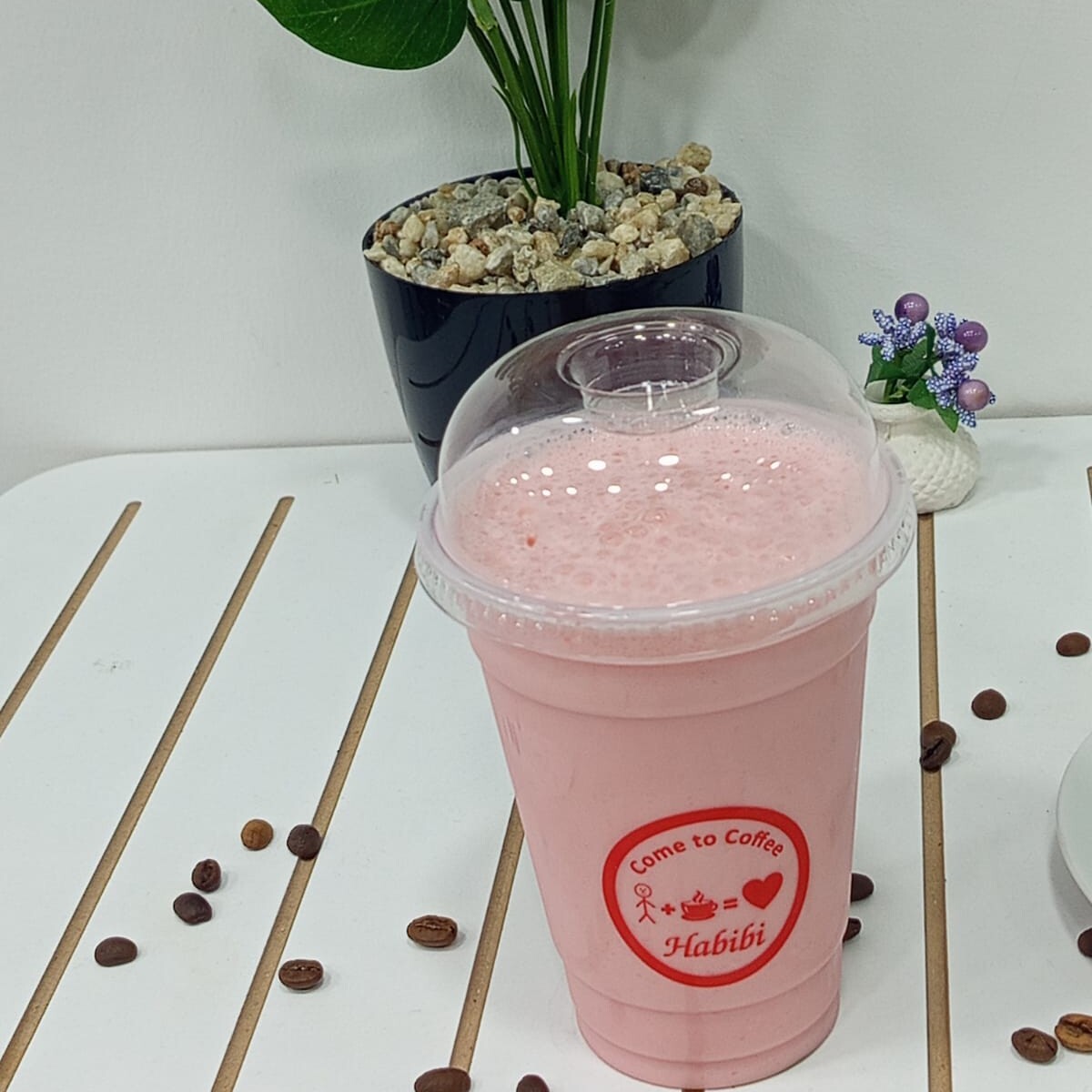 Çilekli Milkshake