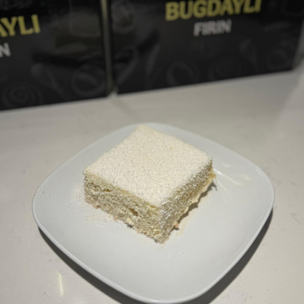 Saray Tatlısı Sütlü
