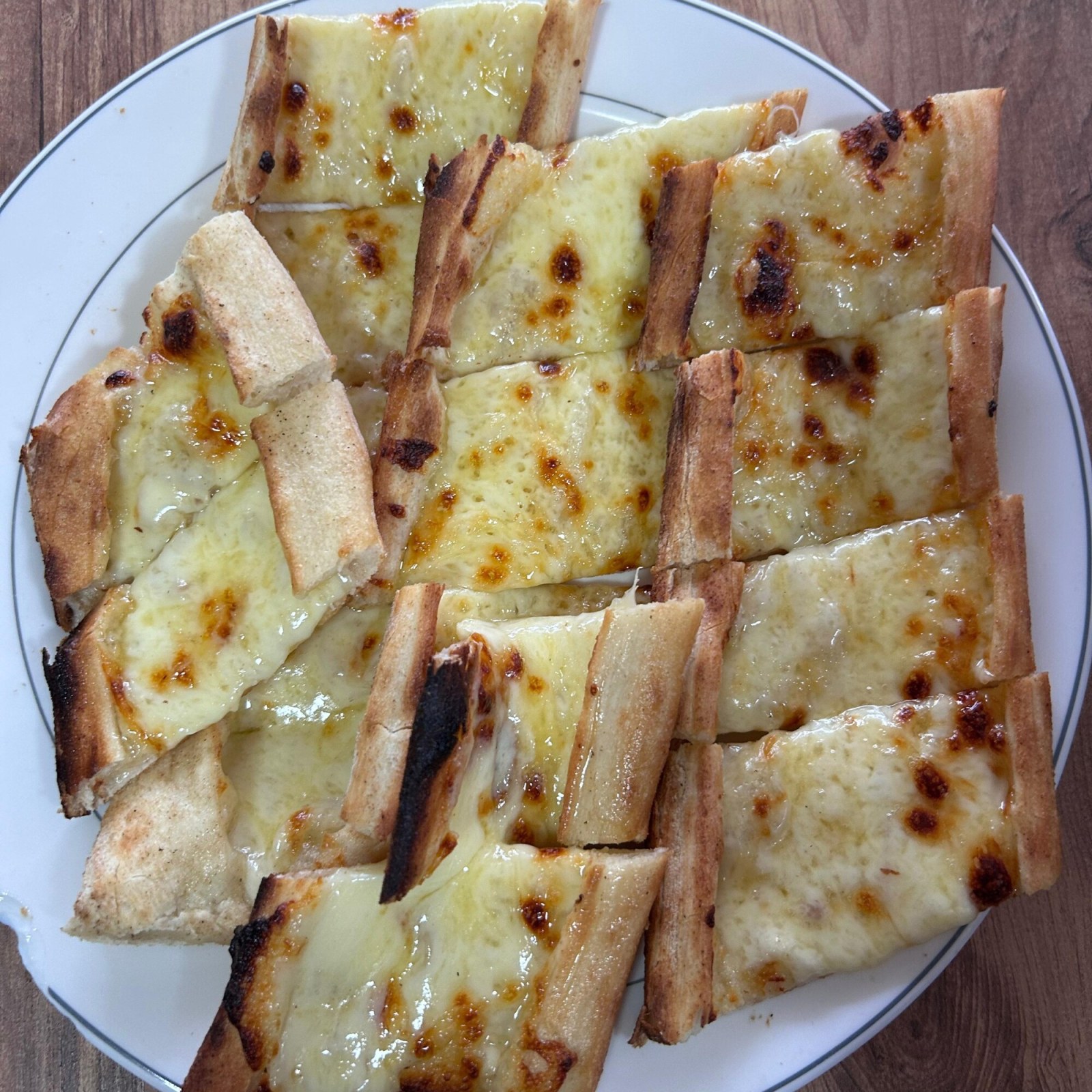 10'lu Kaşarlı Pide Menü