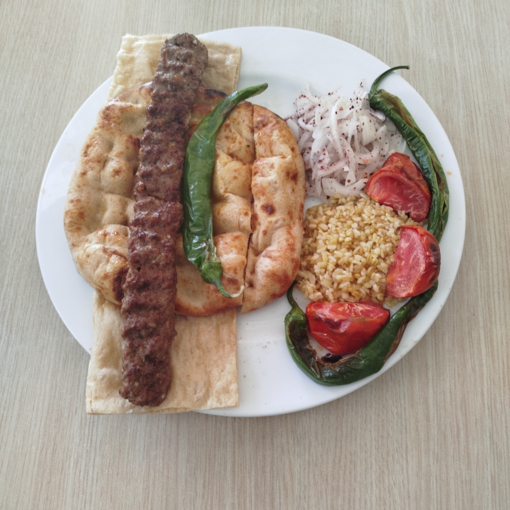 Urfa Kebap Menü
