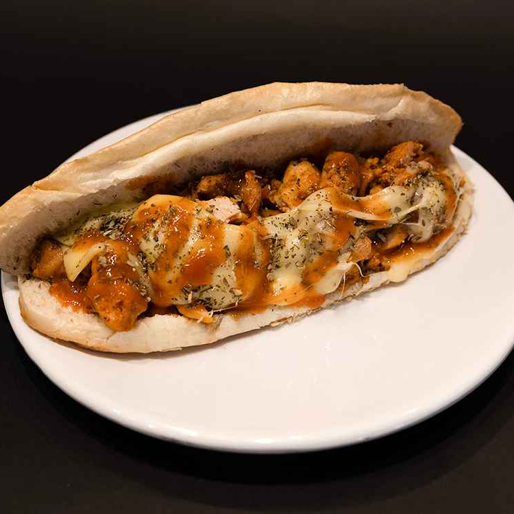 Tavuklu Kaşarlı Sandviç