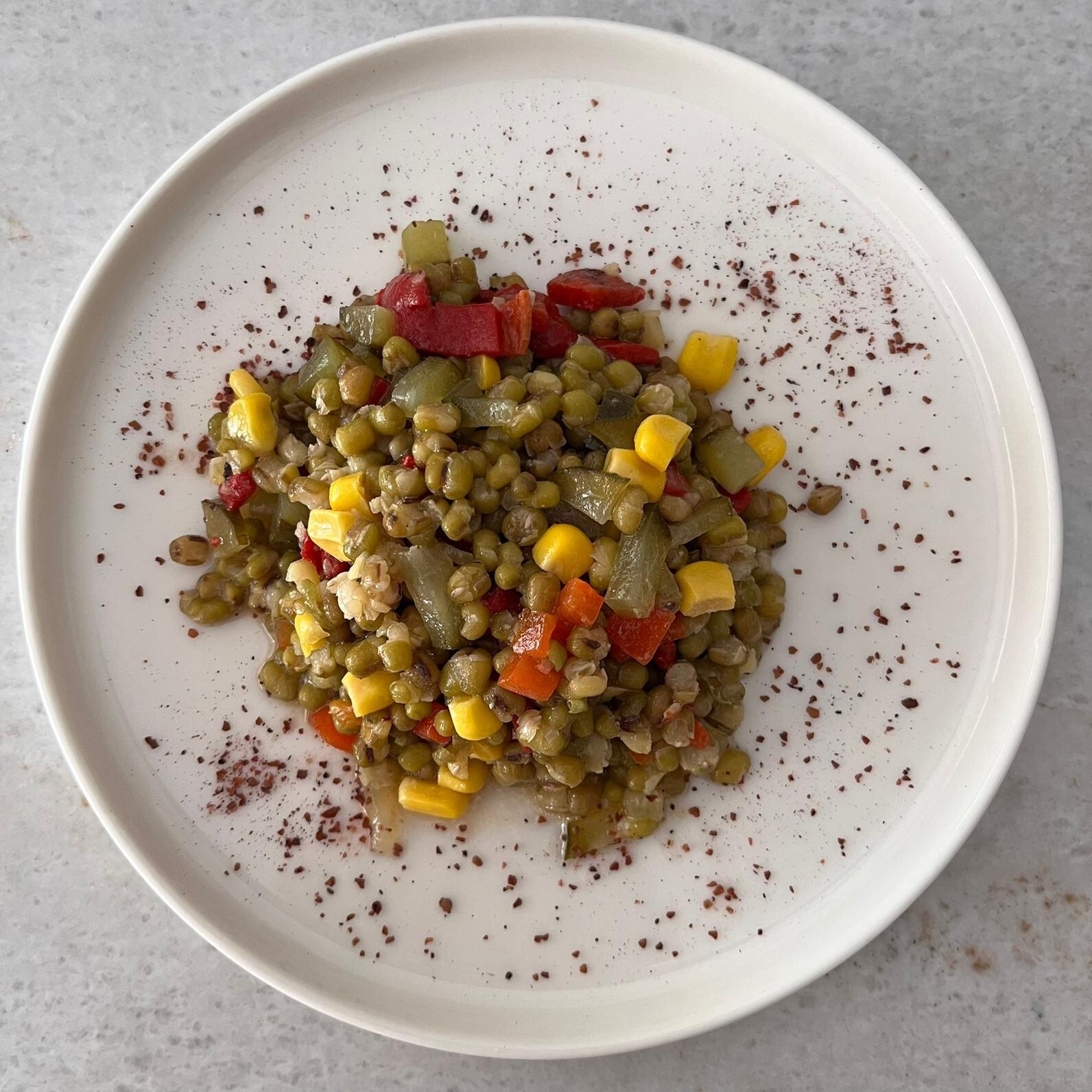 Maş Fasulyesi Salatası