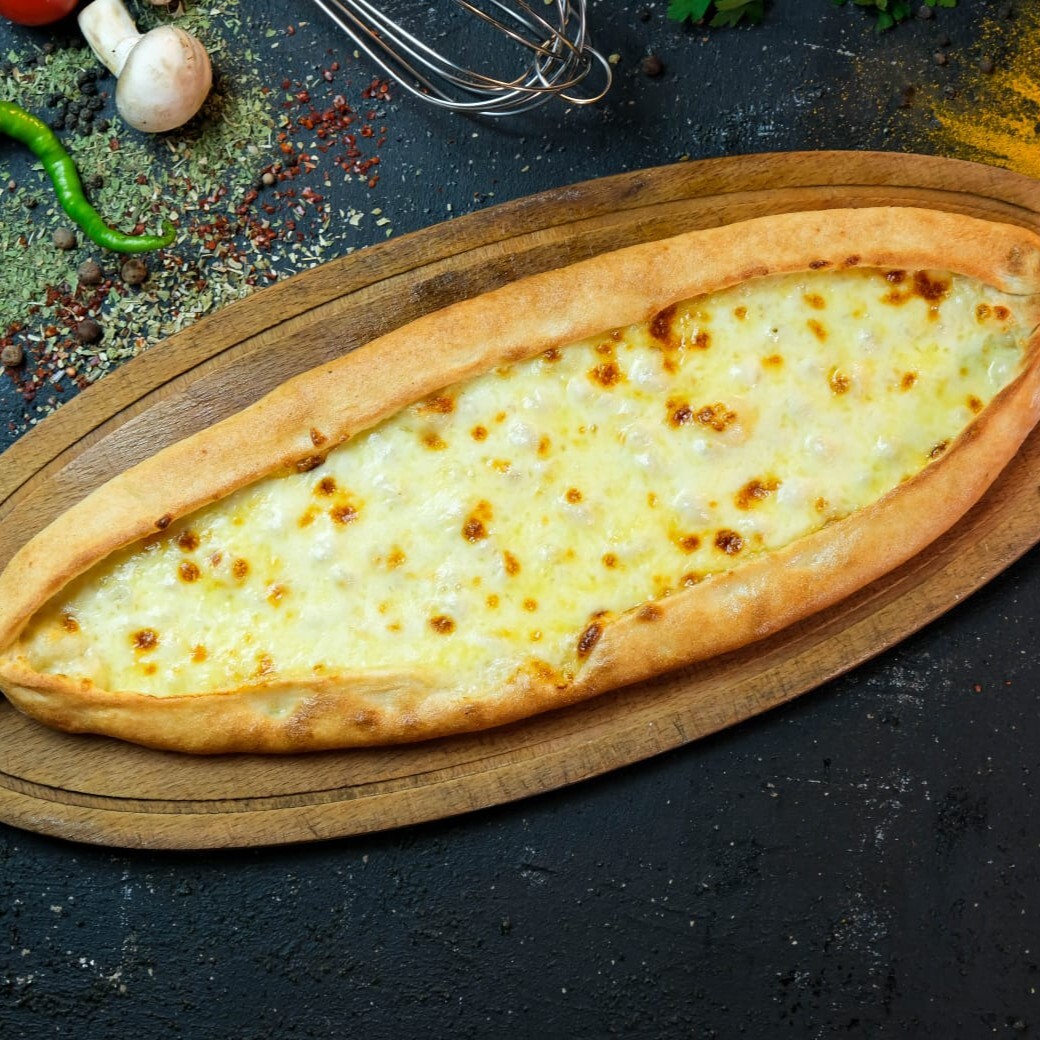 Kaşarlı Pide