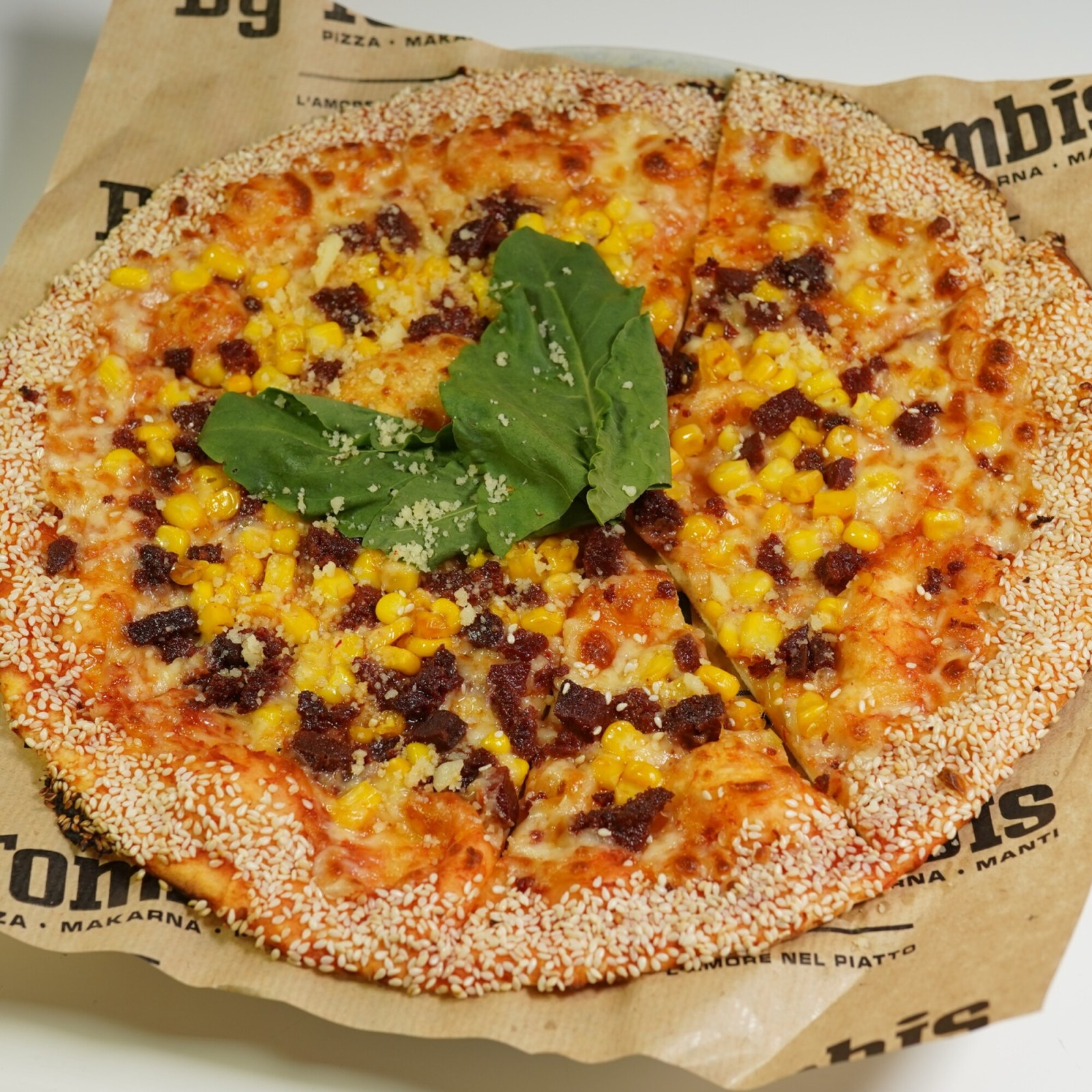 Sucuklu Pizza