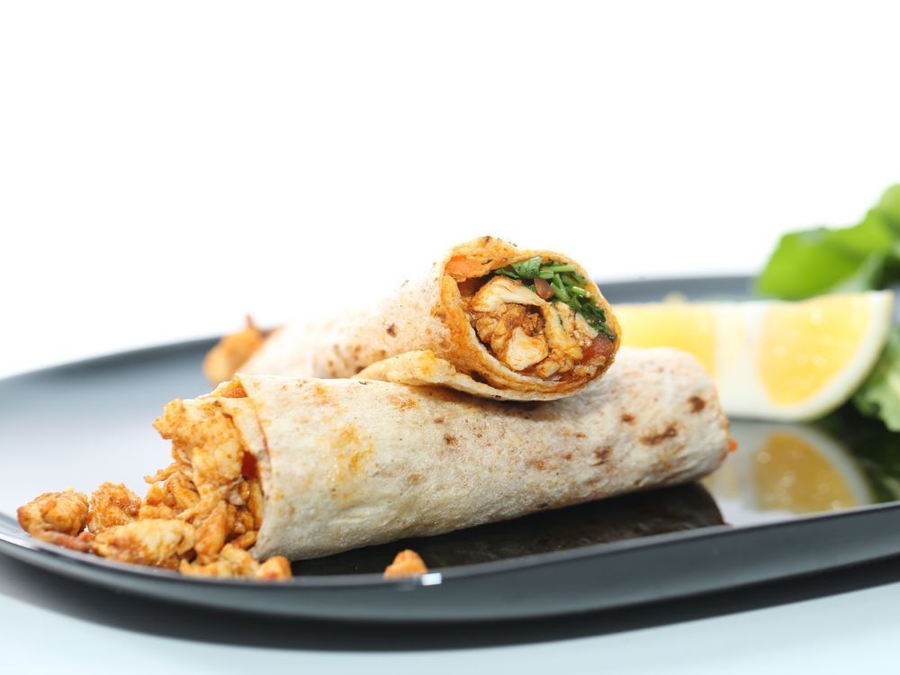 Tavuk Tantuni Yufka (1,5 Porsiyon) + Coca-Cola (33 cl.)