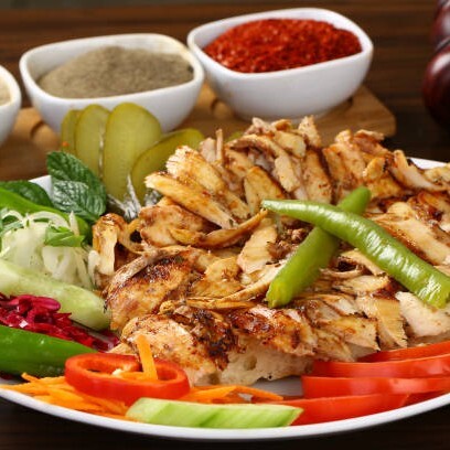 Pilav Üstü Tavuk Döner