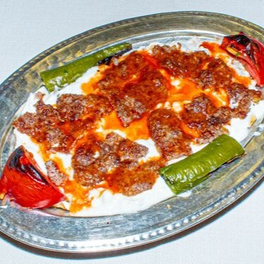 Yoğurtlu Kebap